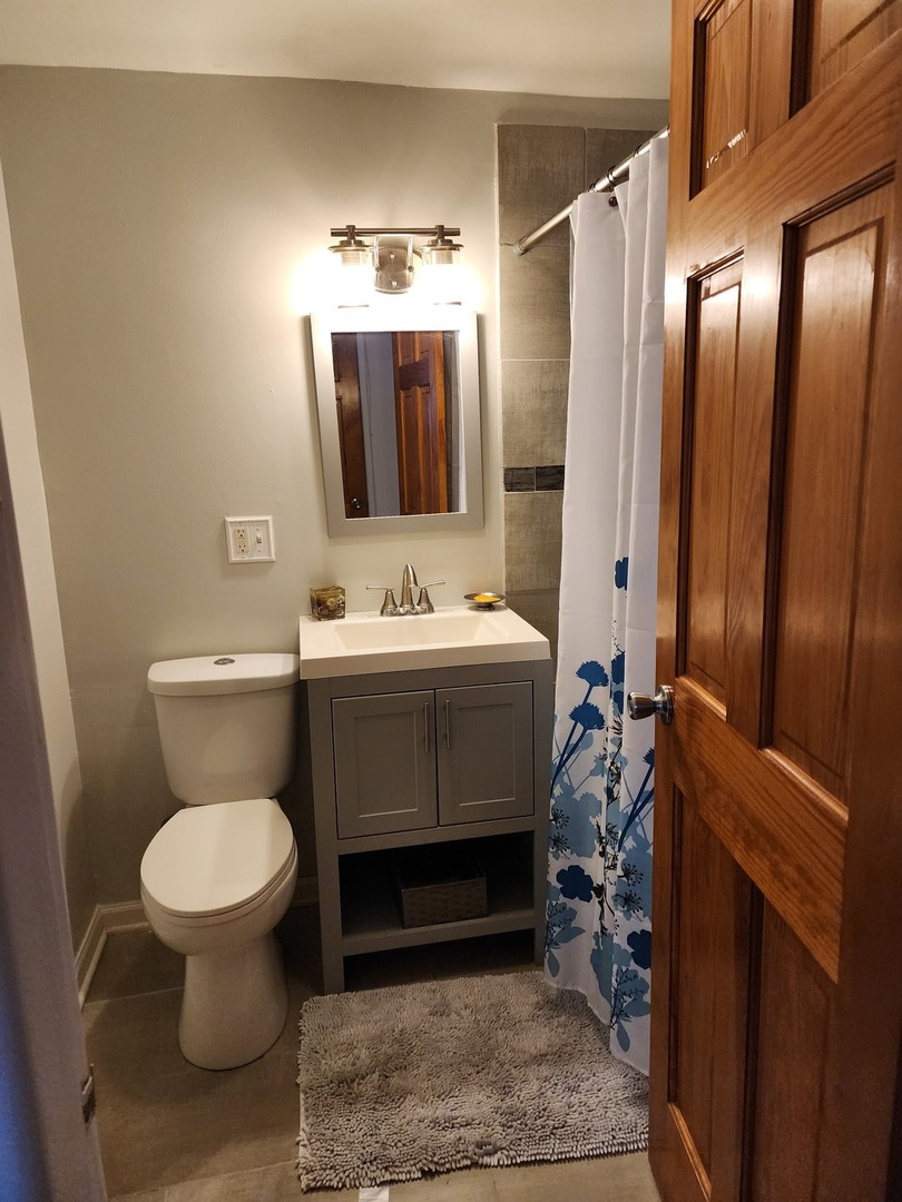 2022 West 111th Street Chicago IL 60643