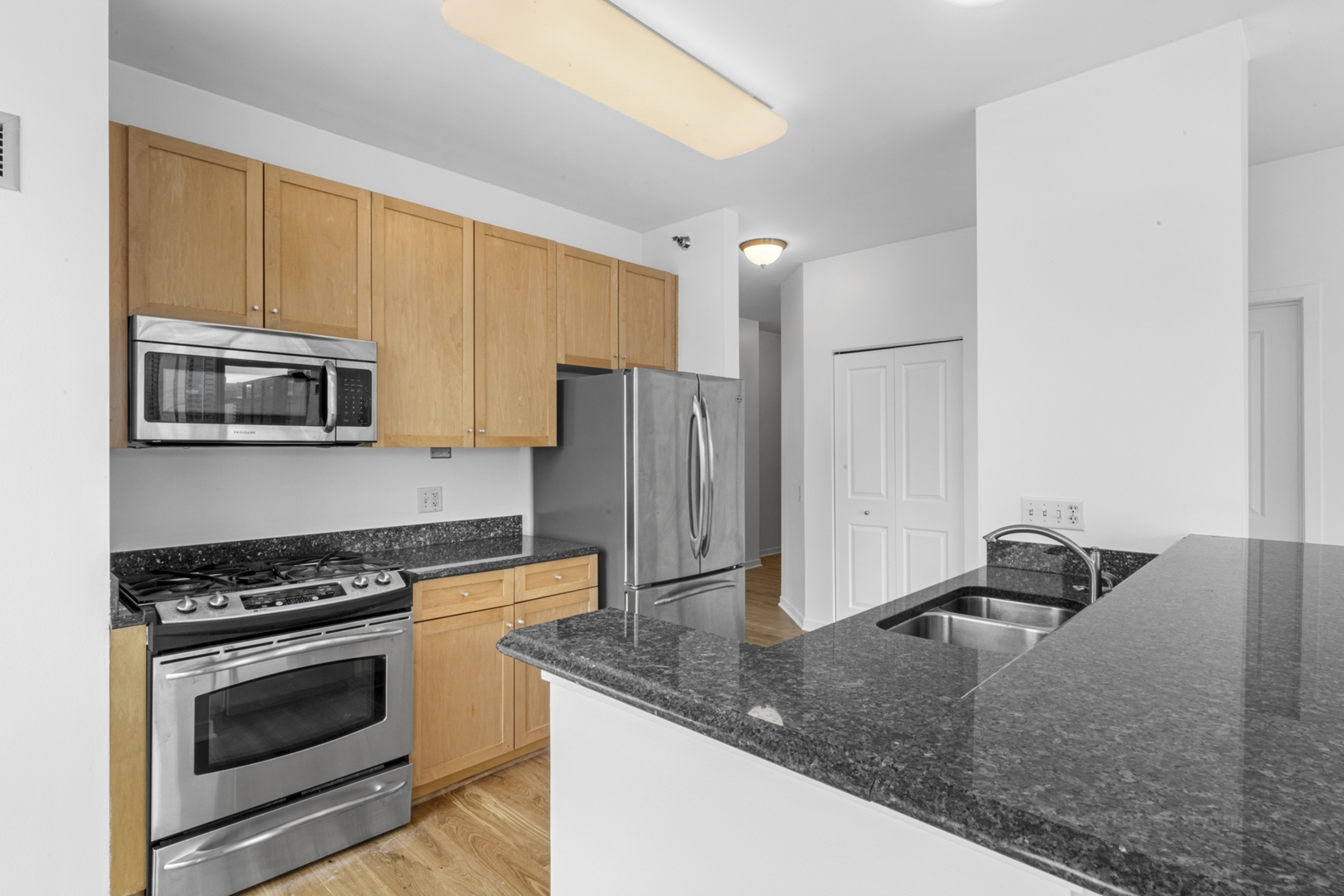 757 North Orleans Street Chicago IL 60654