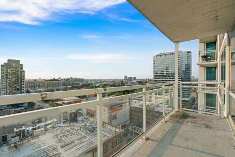757 North Orleans Street Chicago IL 60654