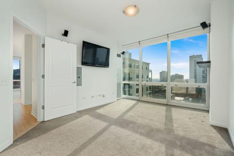757 North Orleans Street Chicago IL 60654