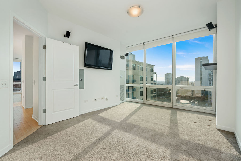 757 North Orleans Street Chicago IL 60654