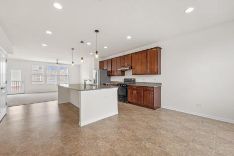 6310 Main Street Woodridge IL 60517