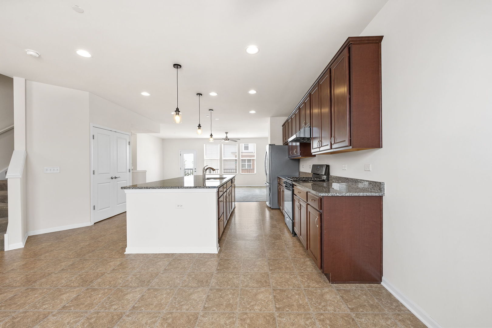 6310 Main Street Woodridge IL 60517