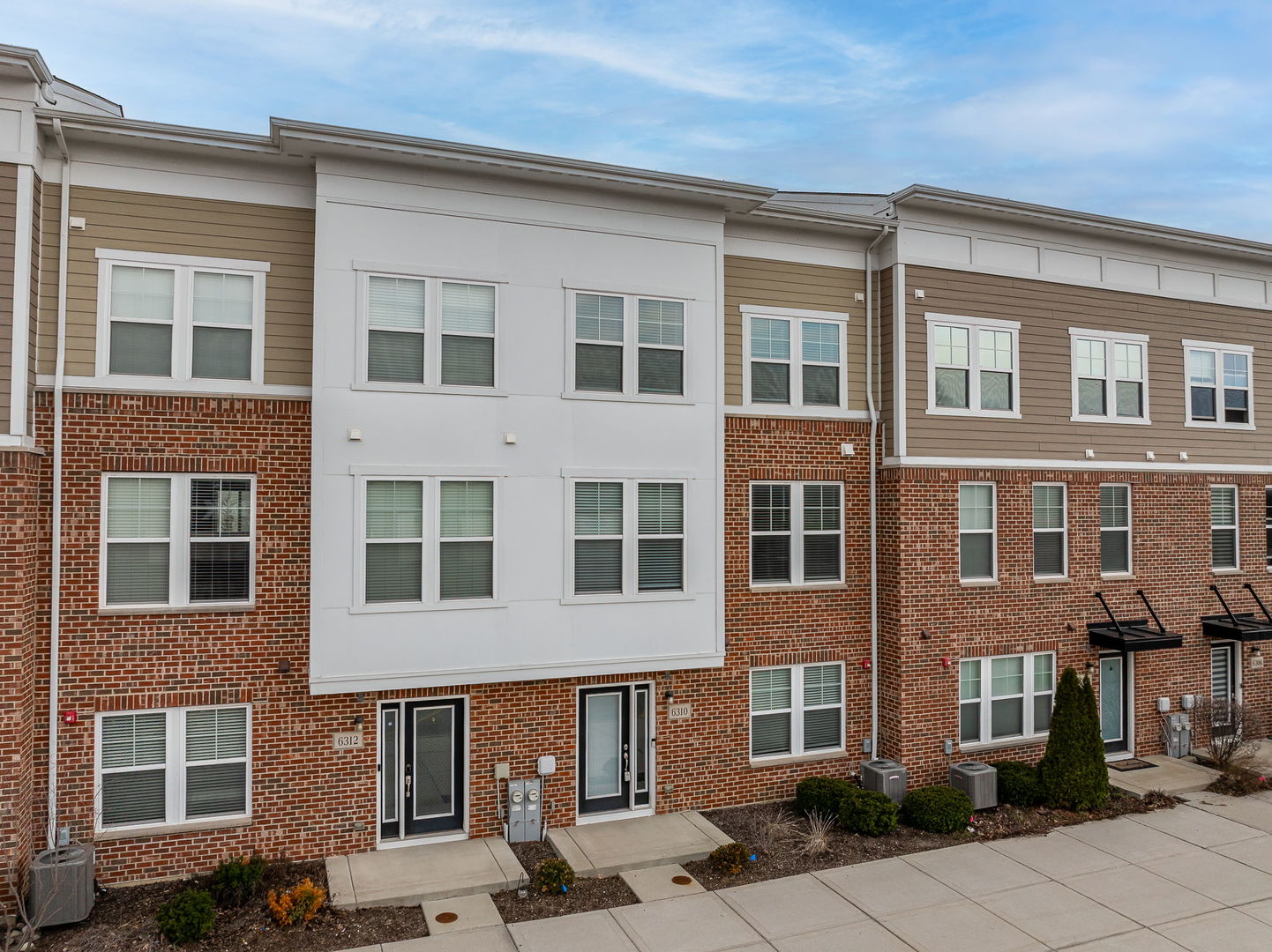 6310 Main Street Woodridge IL 60517