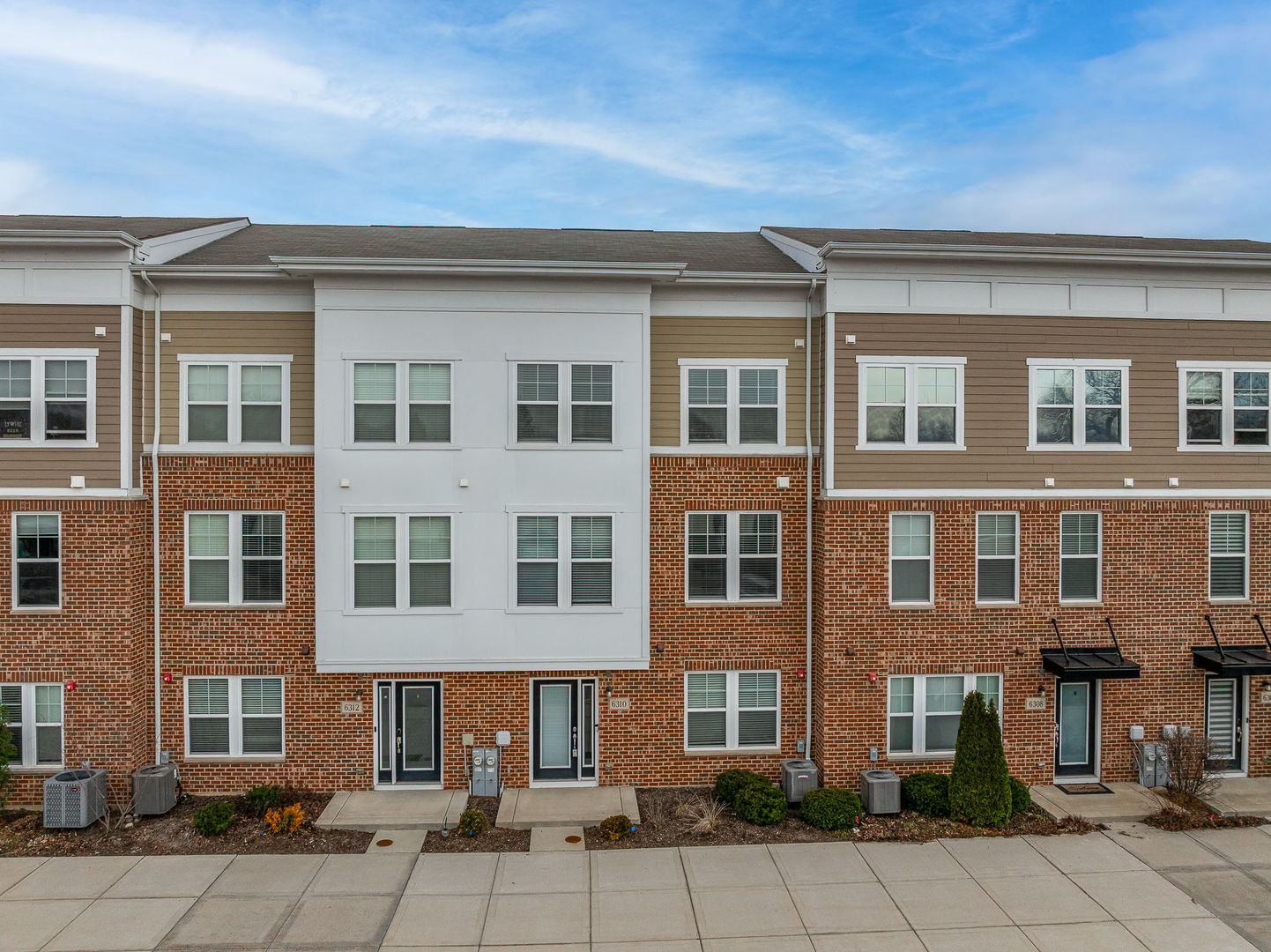 6310 Main Street Woodridge IL 60517