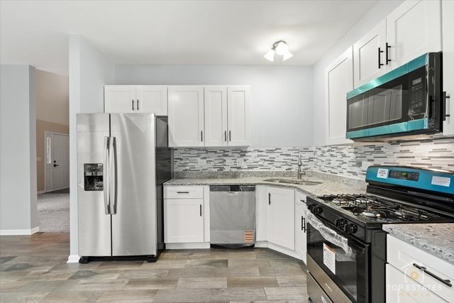 452 Jamestown Court Aurora IL 60502