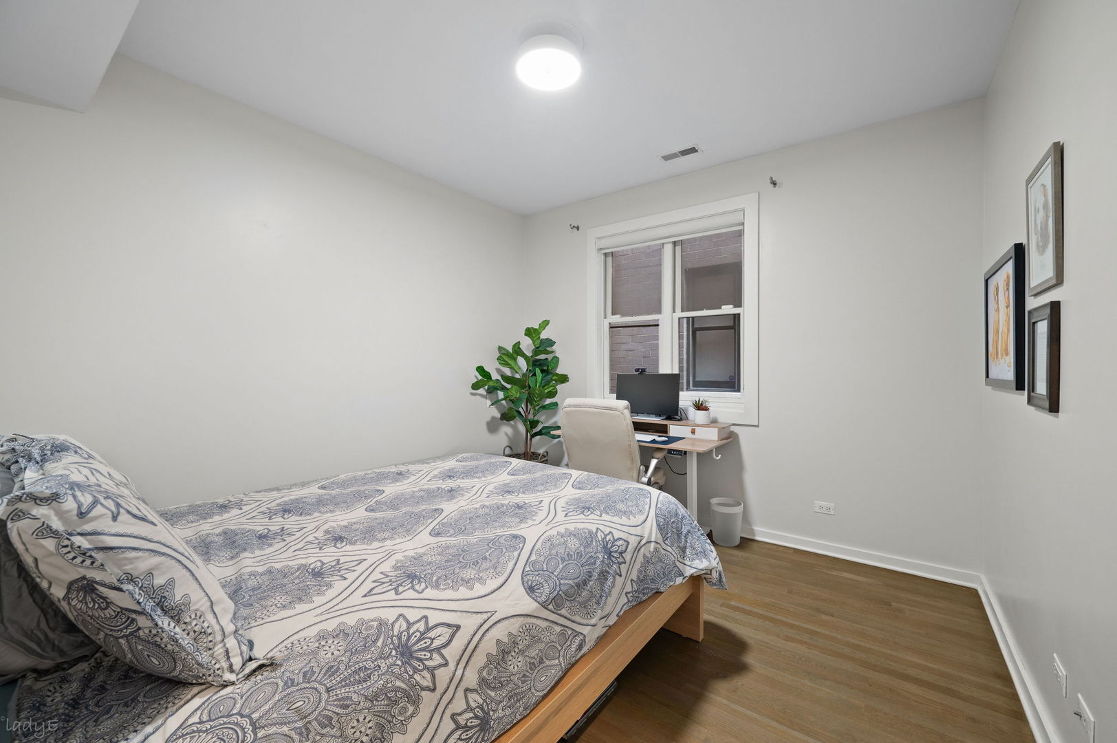 689 North Peoria Street Chicago IL 60642