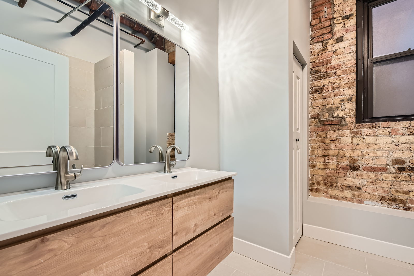 368 West Huron Street Chicago IL 60654