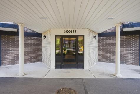 9840 South Pulaski Road Oak Lawn IL 60453