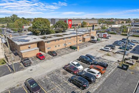 4211 West 95th Street Oak Lawn IL 60453