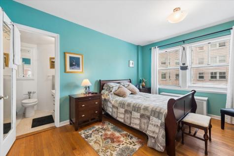 5555 North Sheridan Road Chicago IL 60640