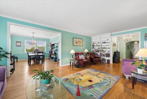 5555 North Sheridan Road Chicago IL 60640
