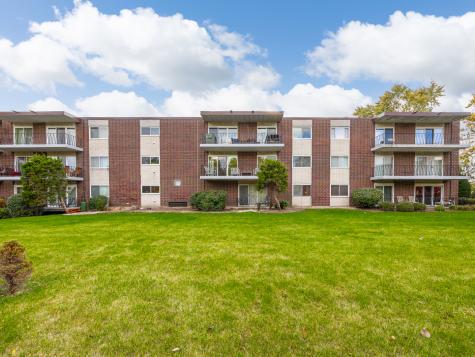 5540 Walnut Avenue Downers Grove IL 60515