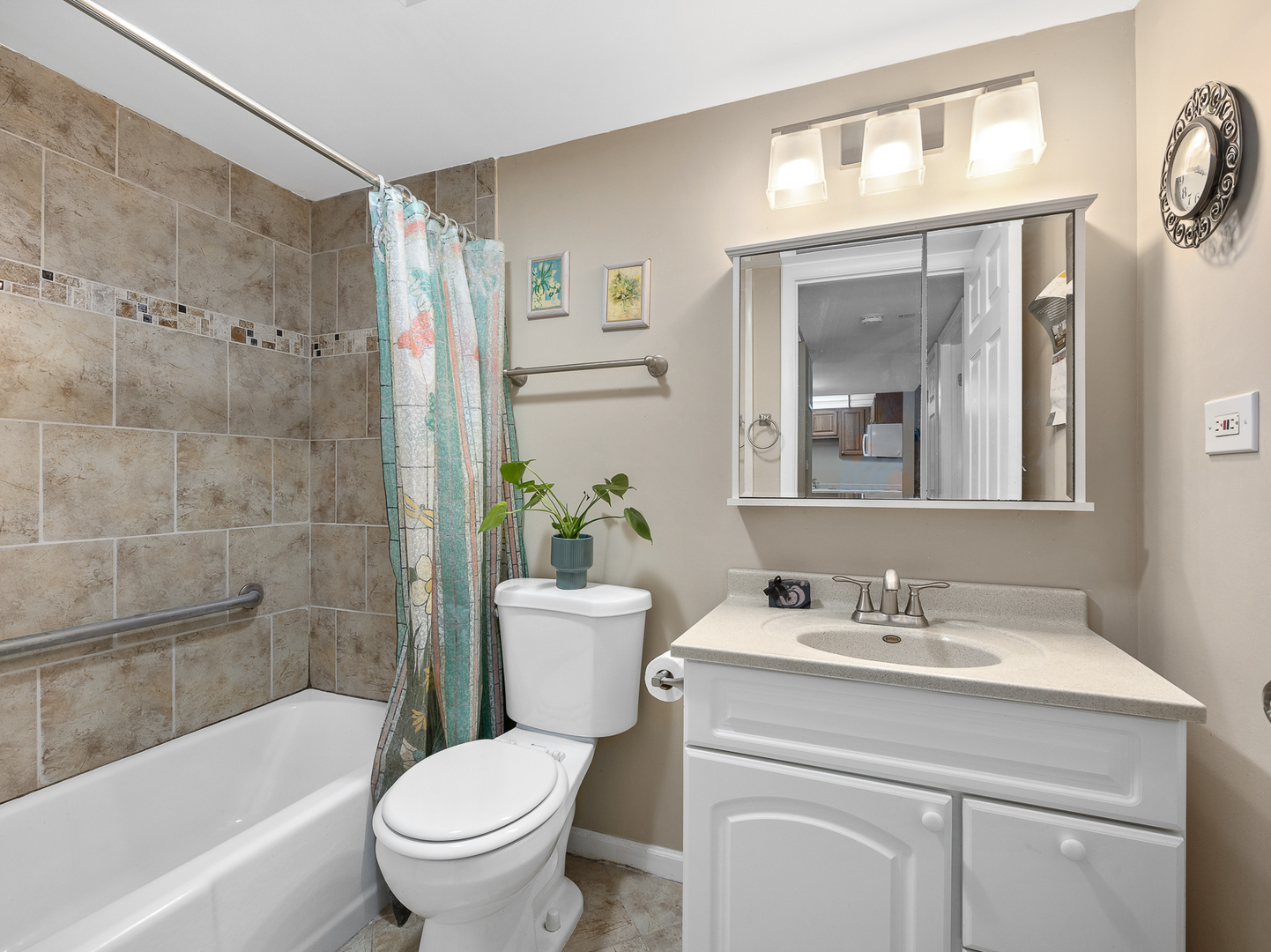 5540 Walnut Avenue Downers Grove IL 60515