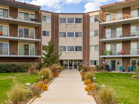 5540 Walnut Avenue Downers Grove IL 60515