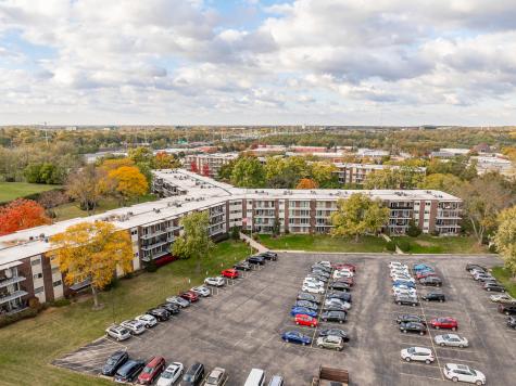 5540 Walnut Avenue Downers Grove IL 60515