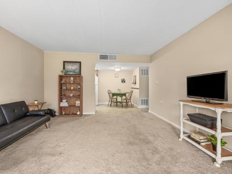 5540 Walnut Avenue Downers Grove IL 60515