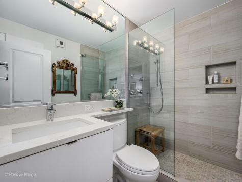 1310 North Ritchie Court Chicago IL 60610