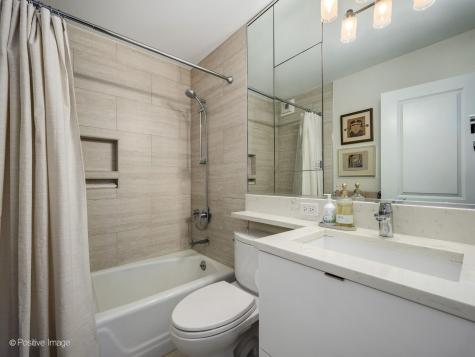 1310 North Ritchie Court Chicago IL 60610