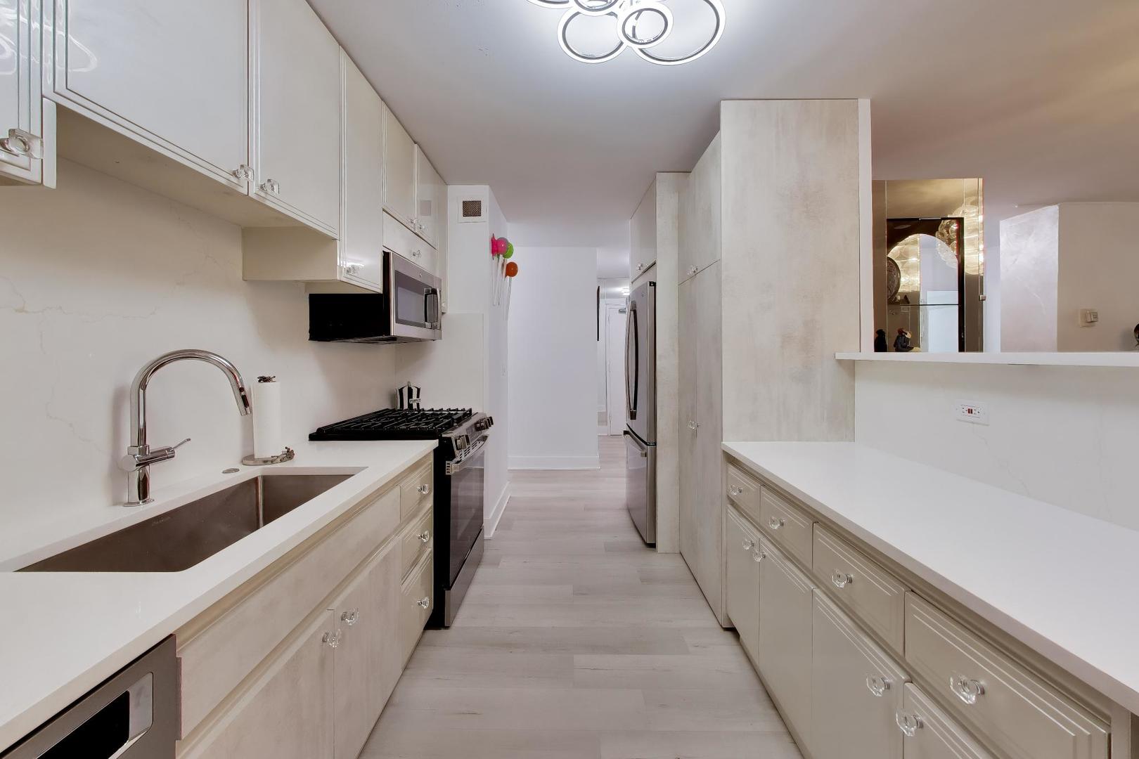 1000 North Lake Shore Drive Chicago IL 60611