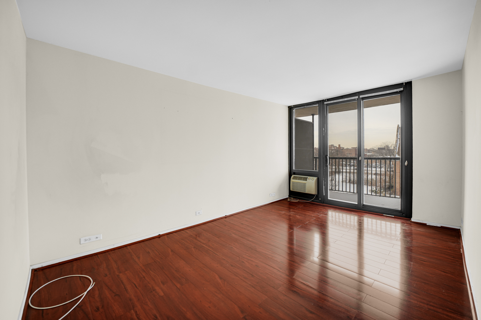 2605 South Indiana Avenue Chicago IL 60616