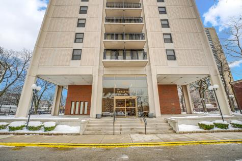 2605 South Indiana Avenue Chicago IL 60616