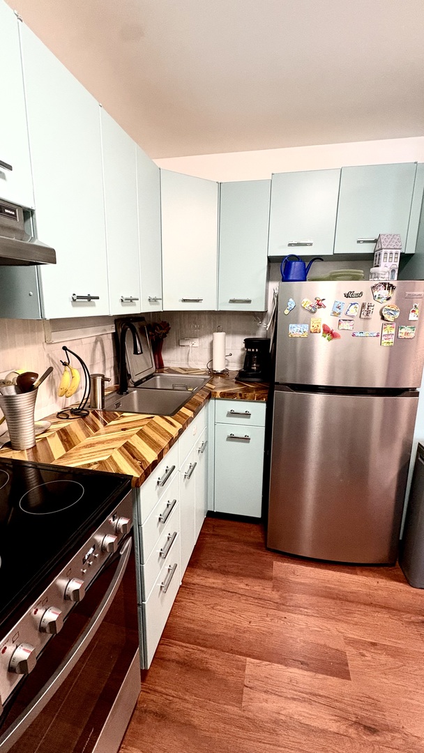 4800 South Chicago Beach Drive Chicago IL 60615