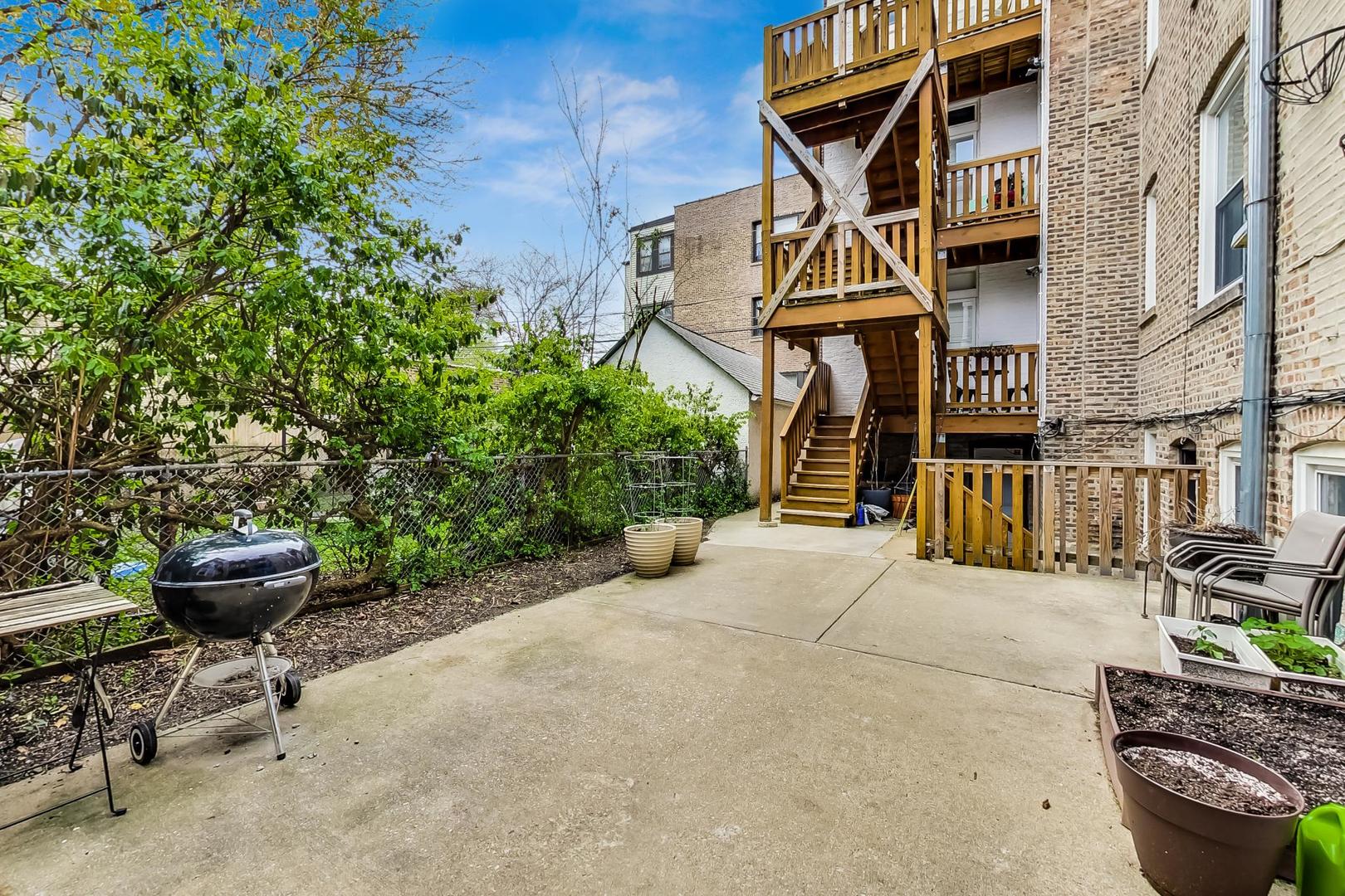 5924 North Magnolia Avenue Chicago IL 60660