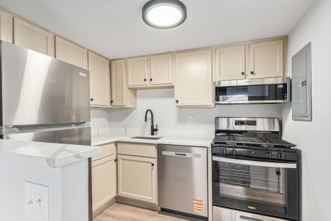 79 Maude Avenue Fox Lake IL 60020