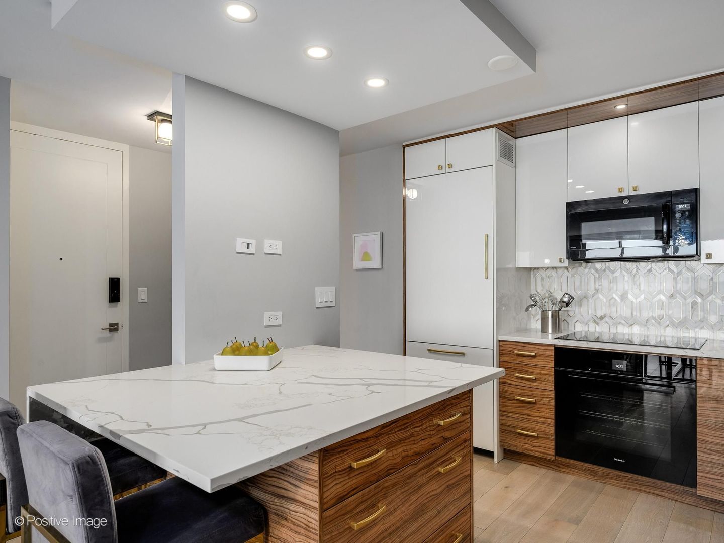 1440 North Lake Shore Drive Chicago IL 60610