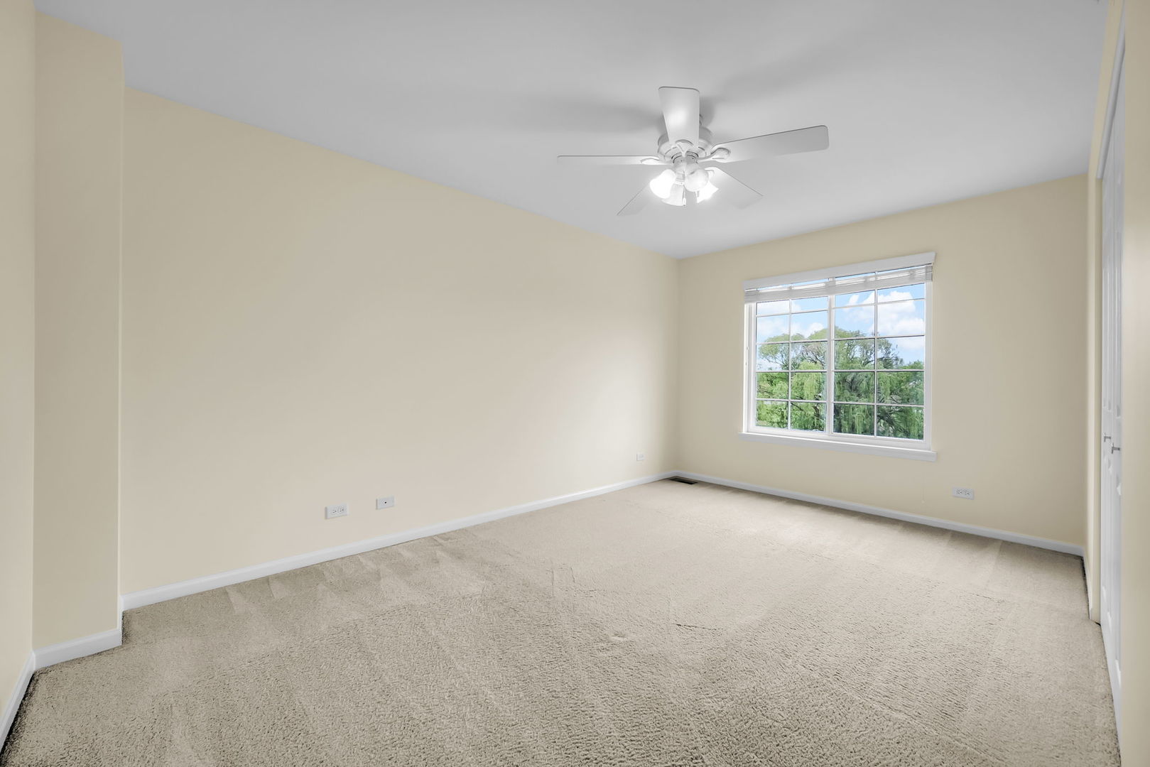 1028 Orchard Pond Court Lake Zurich IL 60047