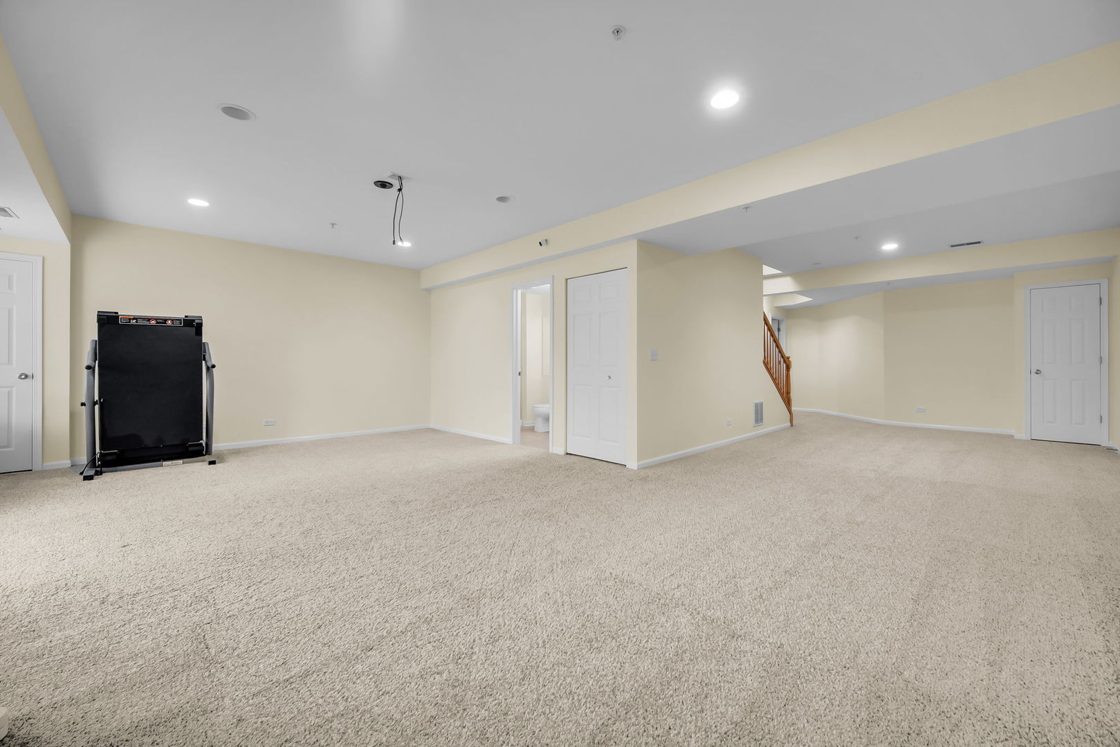 1028 Orchard Pond Court Lake Zurich IL 60047