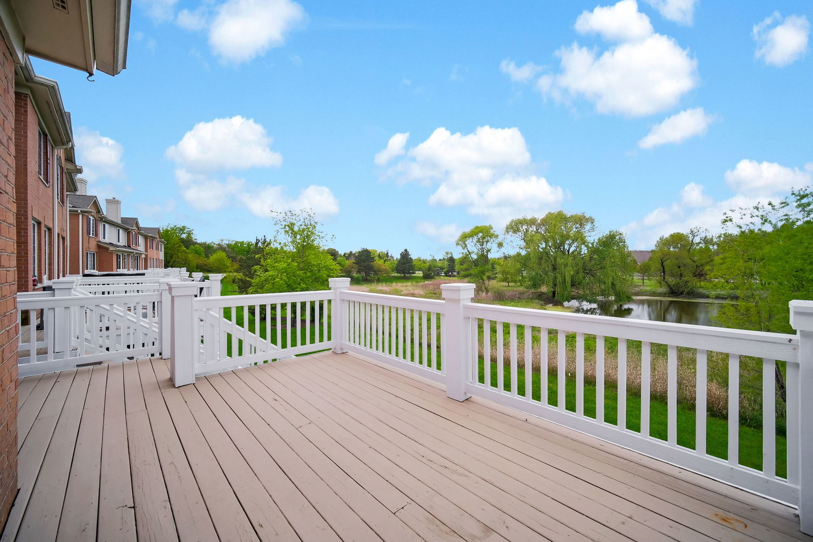 1028 Orchard Pond Court Lake Zurich IL 60047
