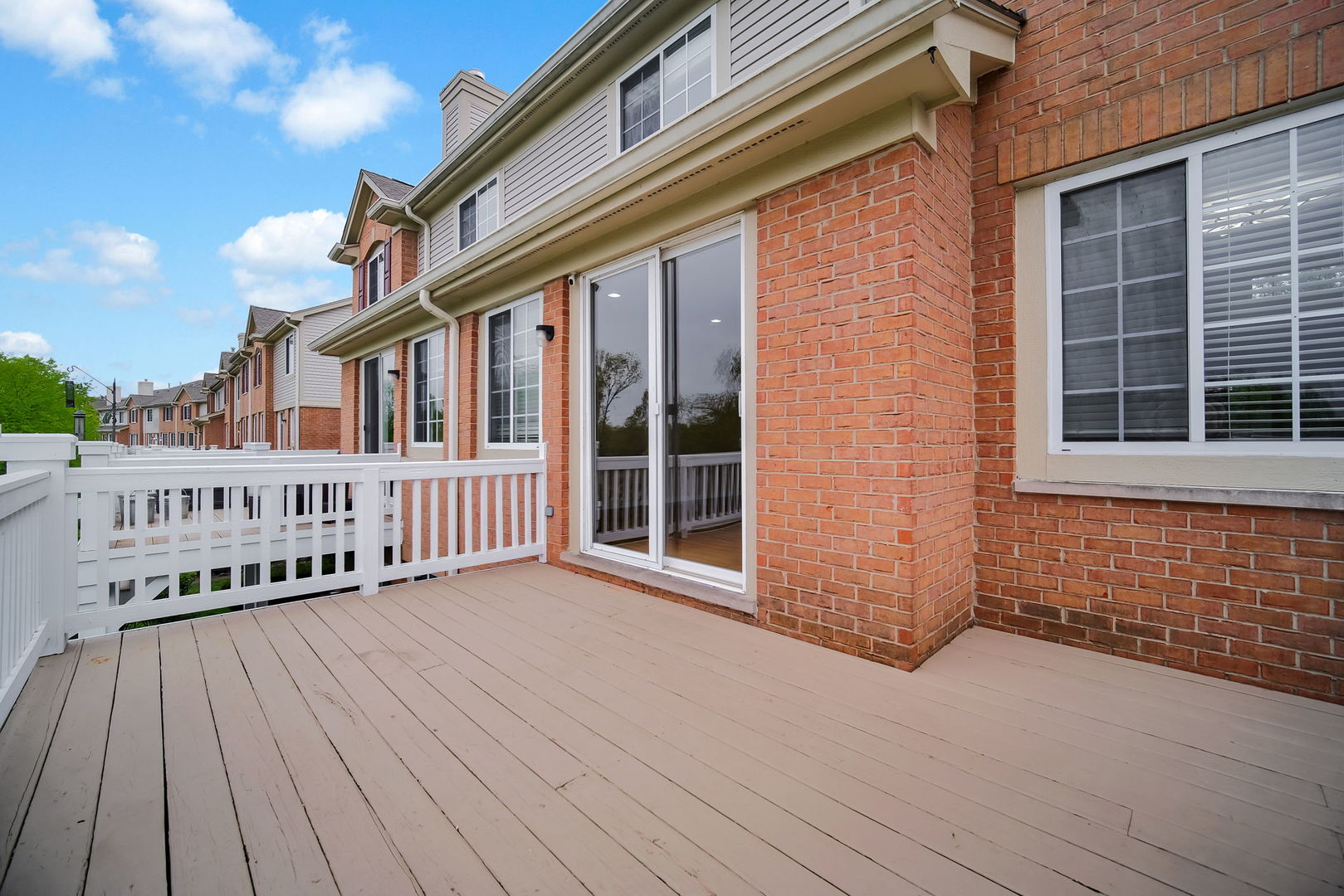 1028 Orchard Pond Court Lake Zurich IL 60047