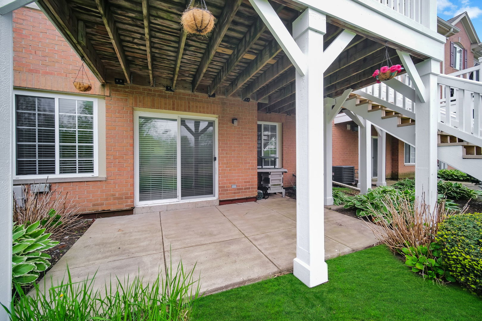 1028 Orchard Pond Court Lake Zurich IL 60047