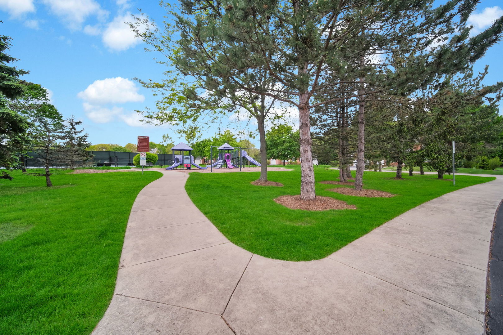 1028 Orchard Pond Court Lake Zurich IL 60047