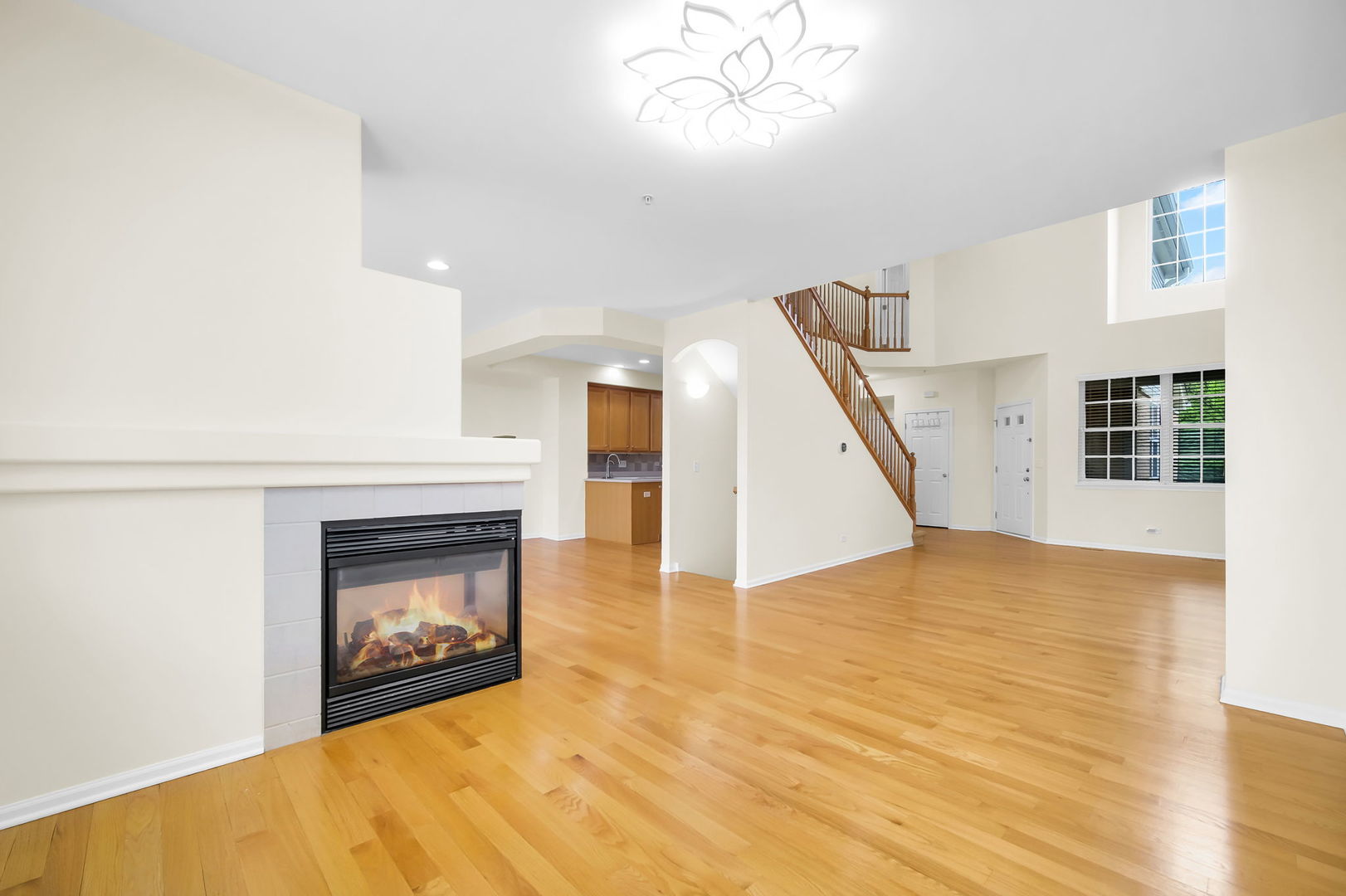 1028 Orchard Pond Court Lake Zurich IL 60047