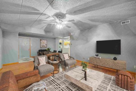 18315 Burnham Avenue Lansing IL 60438