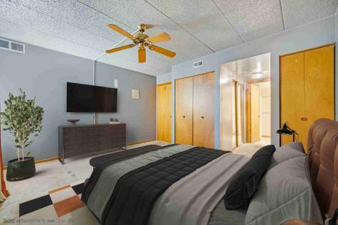 18315 Burnham Avenue Lansing IL 60438