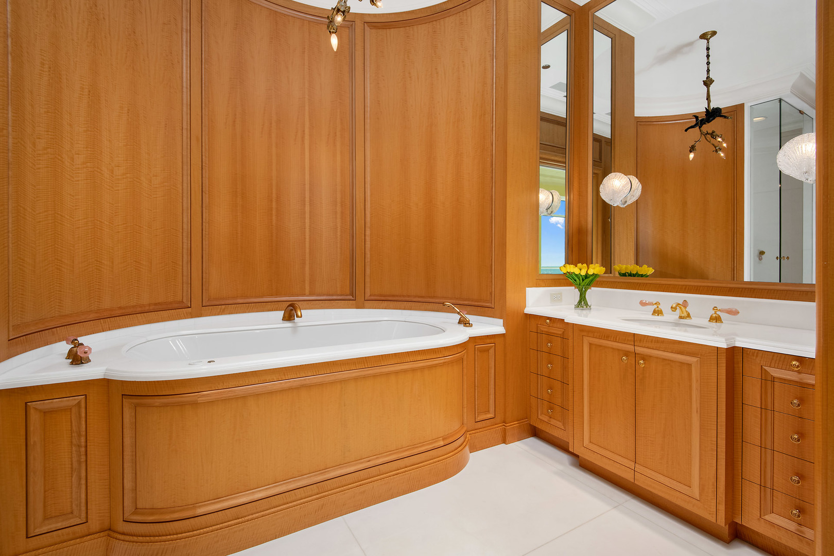 800 North Michigan Avenue Chicago IL 60611