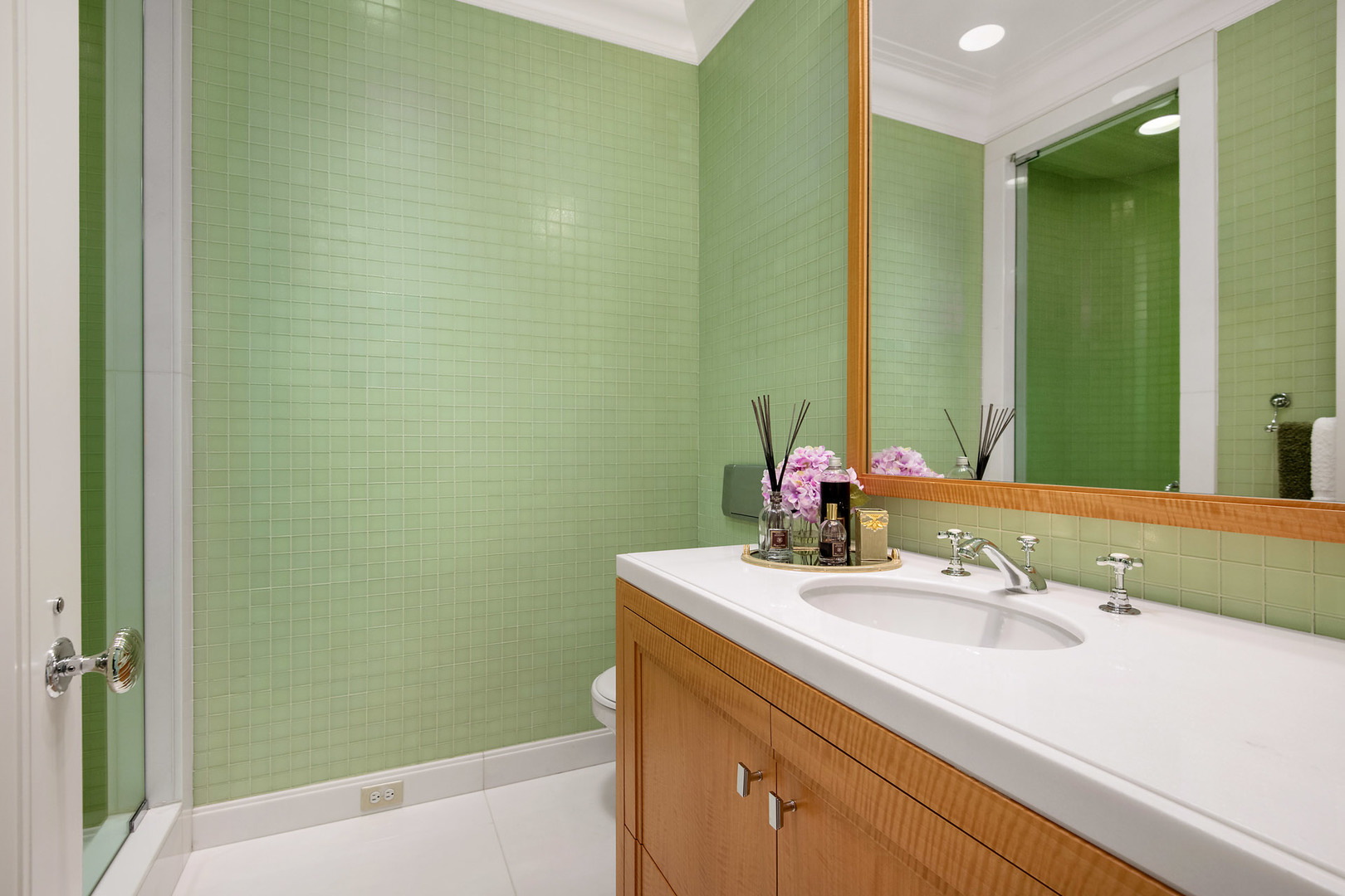 800 North Michigan Avenue Chicago IL 60611