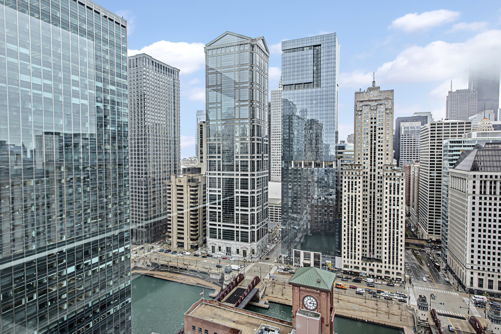 345 North La Salle Drive Chicago IL 60654
