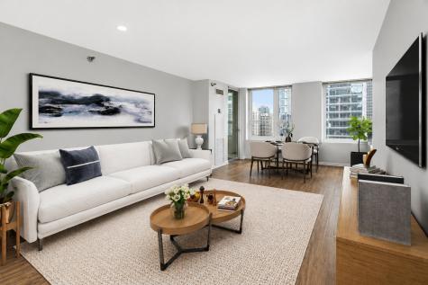 345 North La Salle Drive Chicago IL 60654