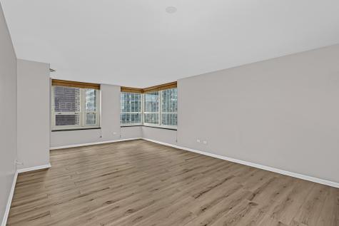 345 North La Salle Drive Chicago IL 60654