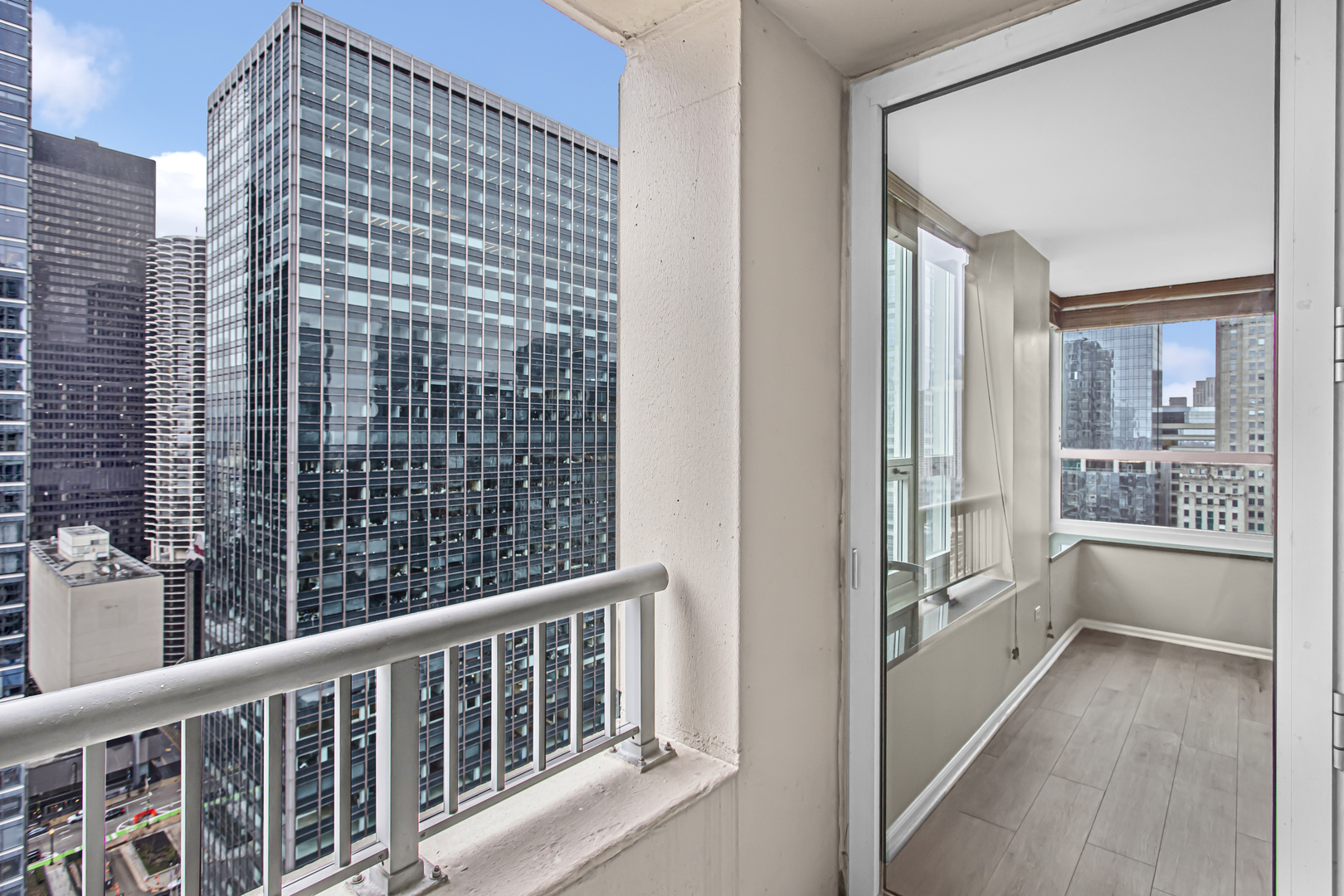 345 North La Salle Drive Chicago IL 60654
