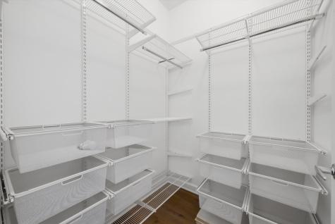 233 East 13th Street Chicago IL 60605