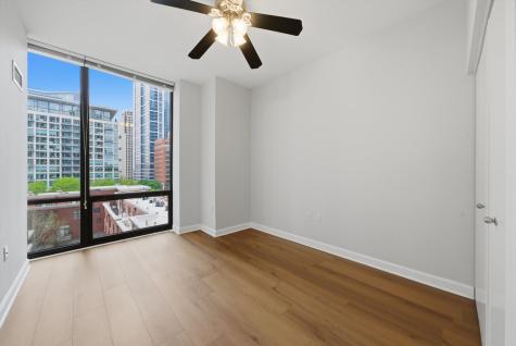 233 East 13th Street Chicago IL 60605