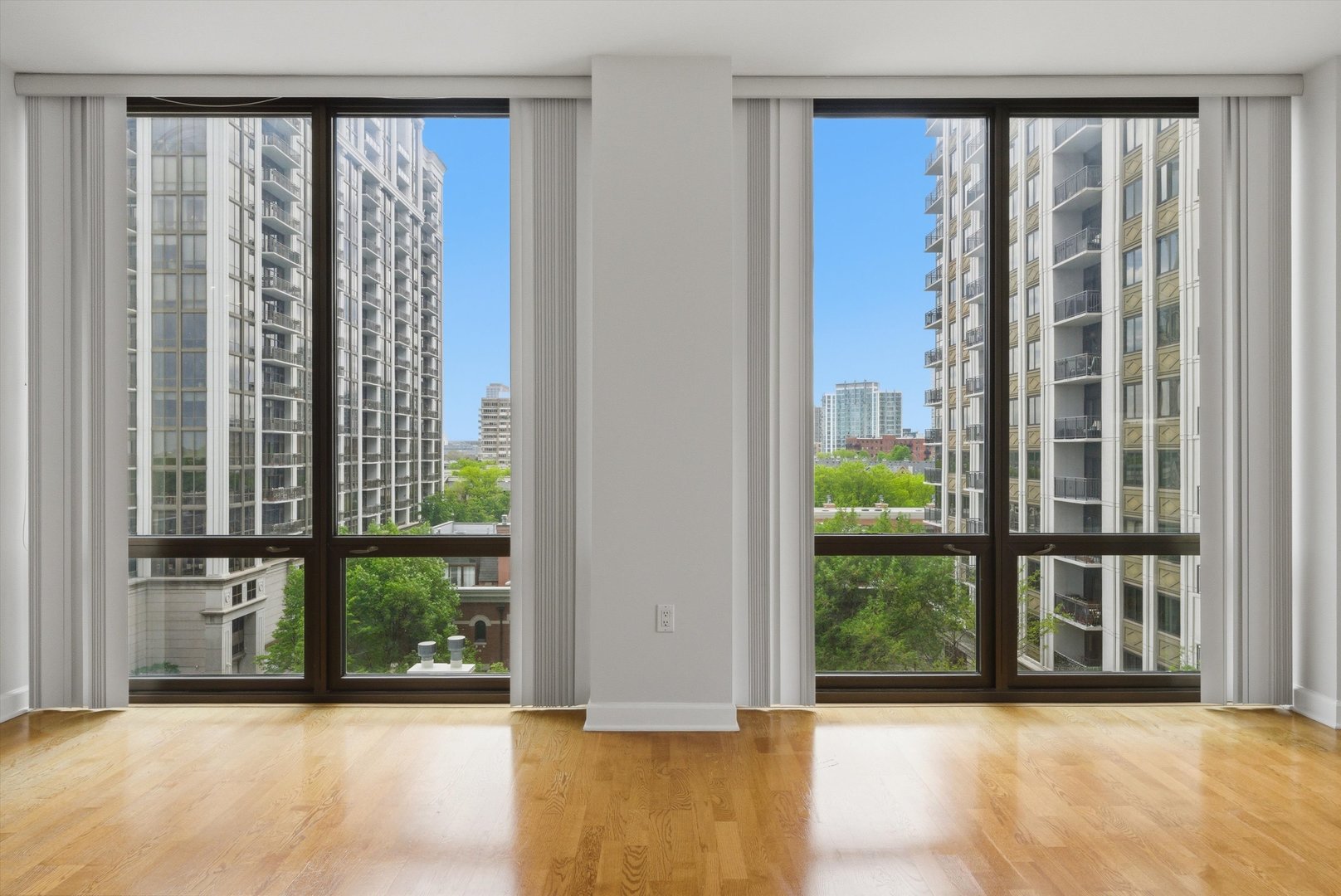 233 East 13th Street Chicago IL 60605