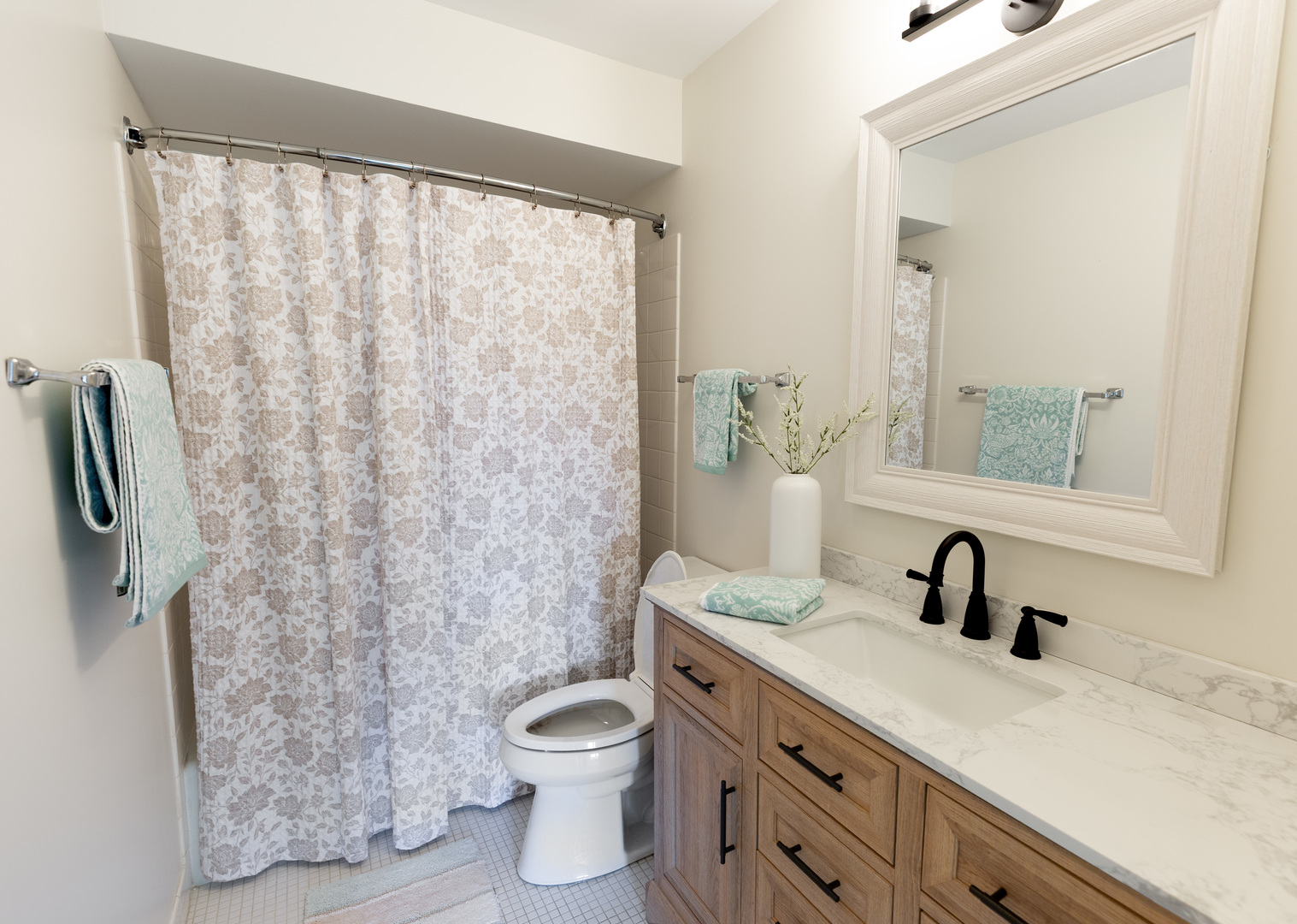 701 Lake Hinsdale Drive Willowbrook IL 60527
