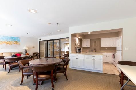 701 Lake Hinsdale Drive Willowbrook IL 60527